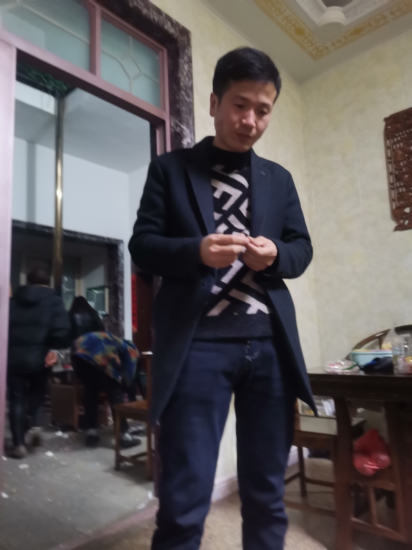 寒夜的第一张照片--曲靖相亲服务中心