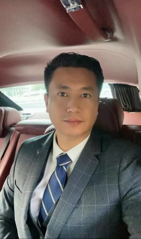 小张的第二张照片--曲靖相亲服务中心