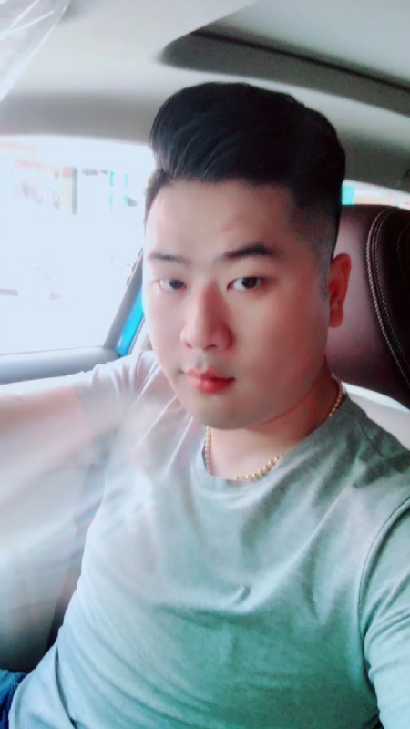 爱吃冰西瓜的猪的第一张照片--曲靖相亲服务中心
