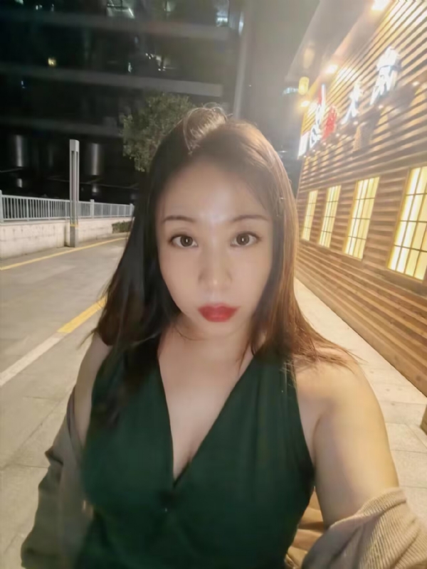 叶子青青的第三张照片--曲靖相亲服务中心