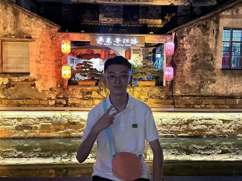 李四的第一张照片--曲靖相亲服务中心