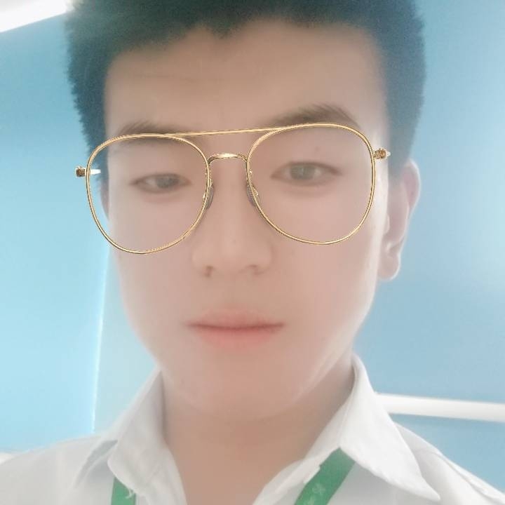 幸运男孩的第一张照片--曲靖相亲服务中心