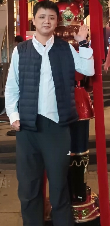 龙凤呈祥的第一张照片--曲靖相亲服务中心