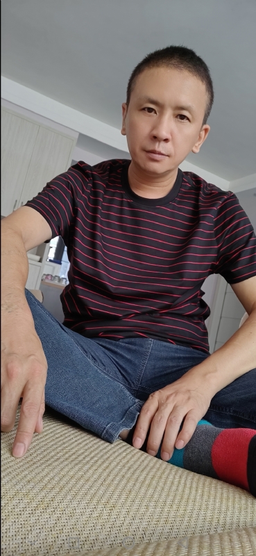 诚~的第一张照片--曲靖相亲服务中心