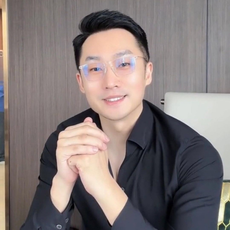 阳光大男孩的第一张照片--曲靖相亲服务中心