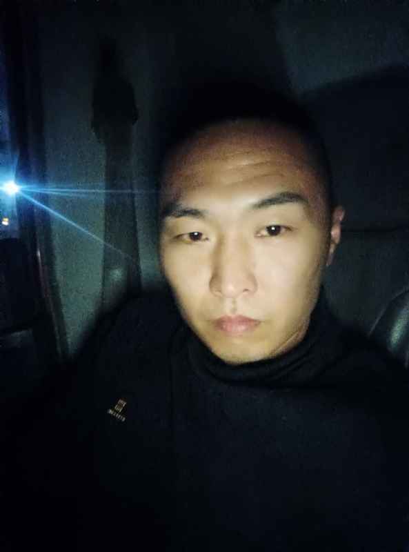 小小李的第一张照片--曲靖相亲服务中心