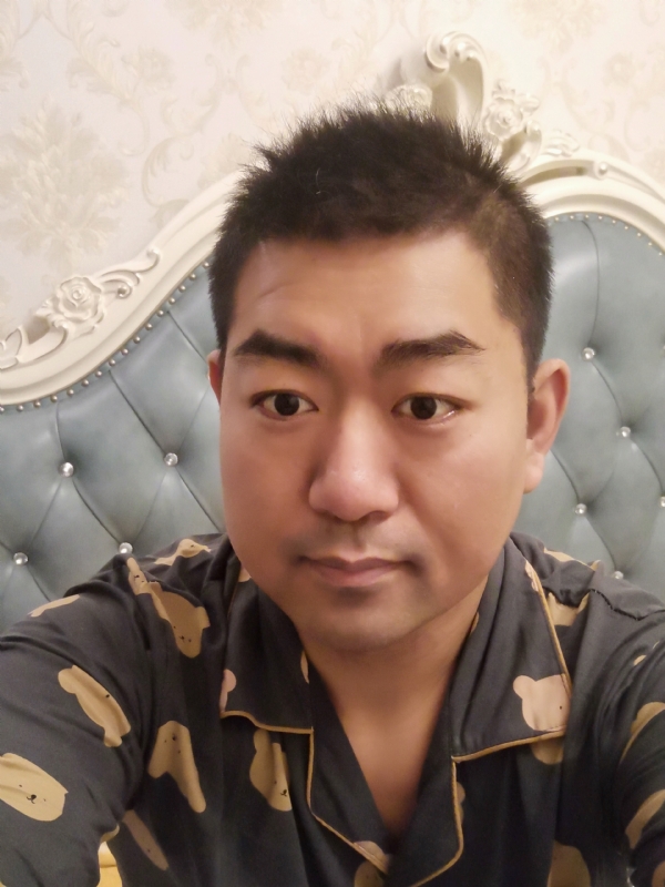 曾经的第一张照片--曲靖相亲服务中心