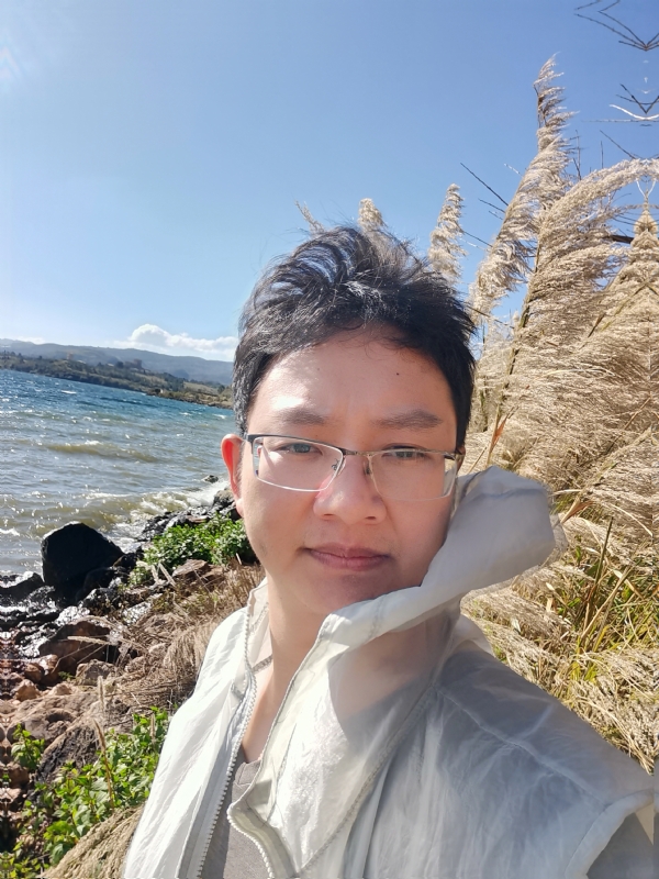 梅安歌的第一张照片--曲靖相亲服务中心