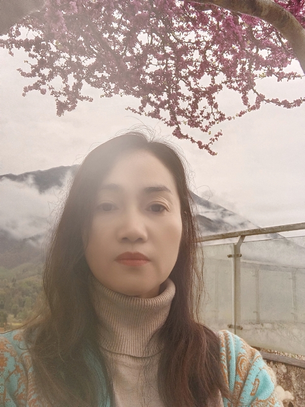 悠然馨歆的第一张照片--曲靖相亲服务中心