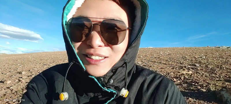 守一座孤城等一个旧人的第一张照片--曲靖相亲服务中心