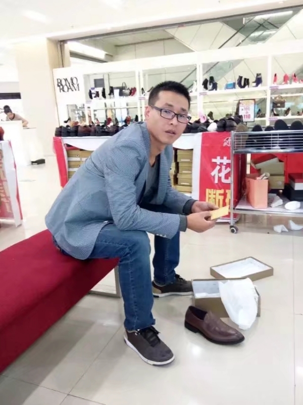 借我你的手的第一张照片--曲靖相亲服务中心