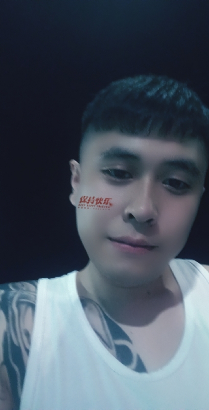 愚忠的第一张照片--曲靖相亲服务中心