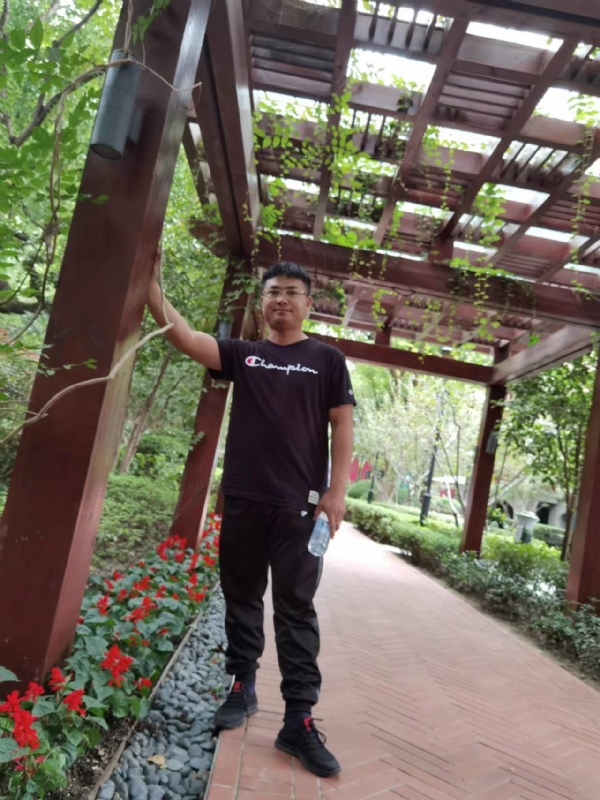 会飞的鱼的第二张照片--曲靖相亲服务中心