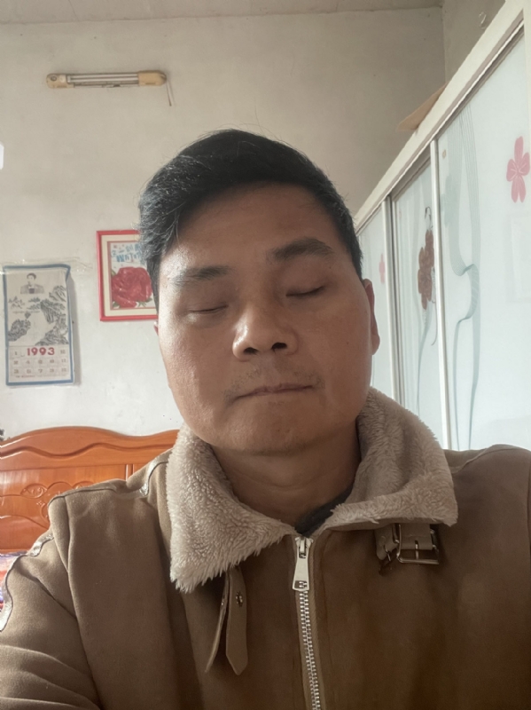 江湖游侠的第一张照片--曲靖相亲服务中心