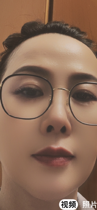水女人的第一张照片--曲靖相亲服务中心