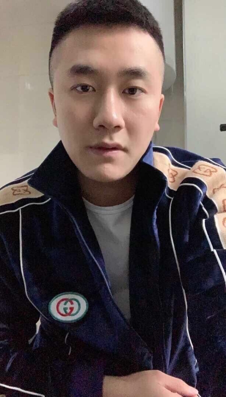 凌毅的第一张照片--曲靖相亲服务中心