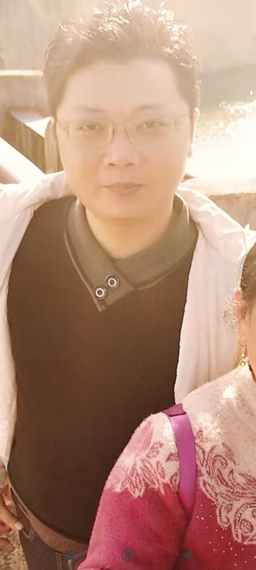 邓生的第二张照片--曲靖相亲服务中心