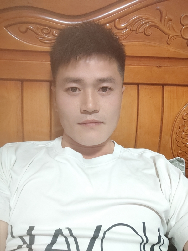 网球罗的第三张照片--曲靖相亲服务中心
