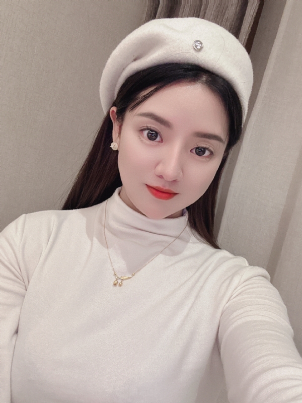 小玉的第一张照片--曲靖相亲服务中心