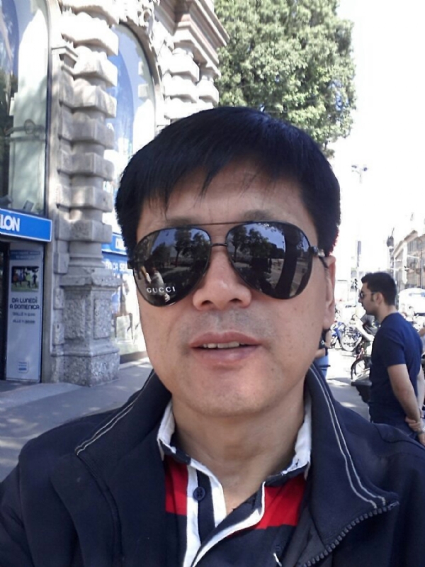 春风的第一张照片--曲靖相亲服务中心