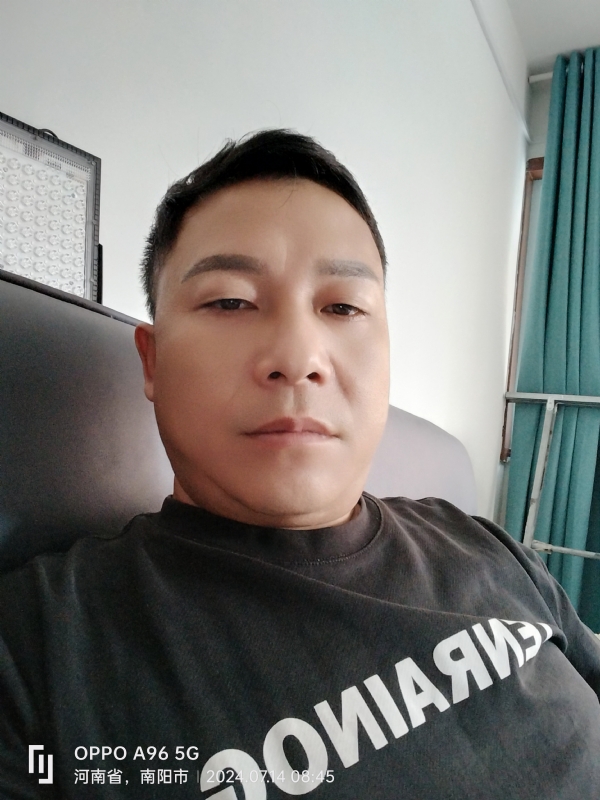 楚辞的第一张照片--曲靖相亲服务中心
