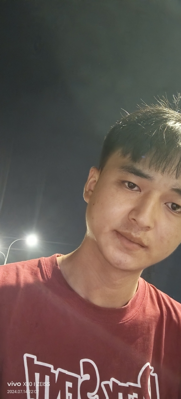 不太苦的苦瓜的第一张照片--曲靖相亲服务中心
