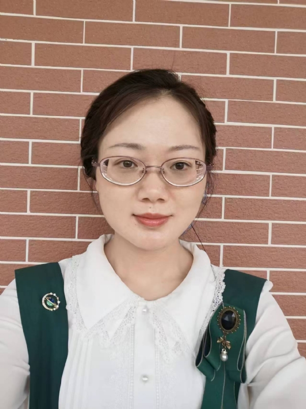Lily的第一张照片--曲靖相亲服务中心
