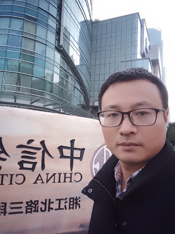晚秋的第一张照片--曲靖相亲服务中心
