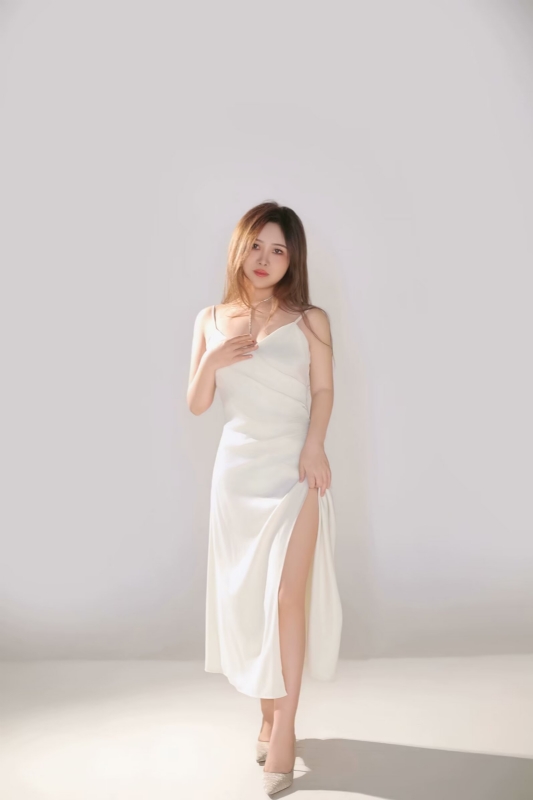李淼的第三张照片--曲靖相亲服务中心