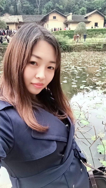 百合的第一张照片--曲靖相亲服务中心