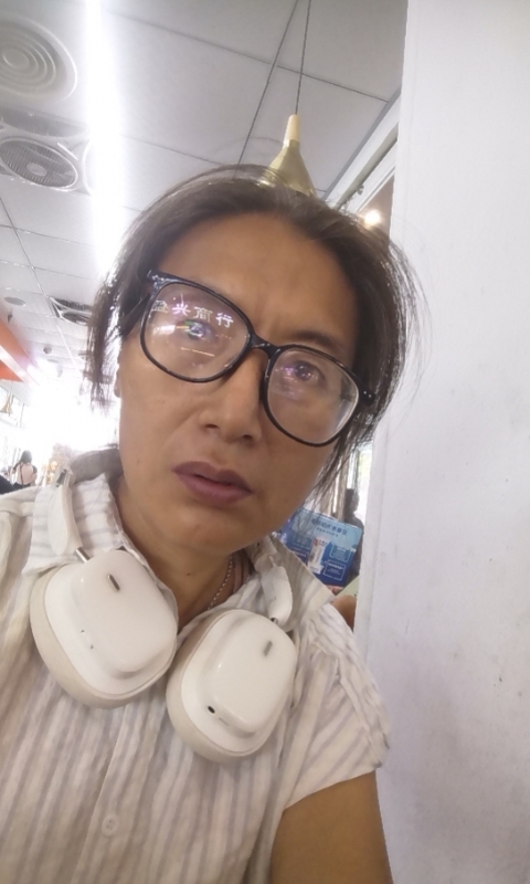 冬天的蔷薇的第三张照片--曲靖相亲服务中心