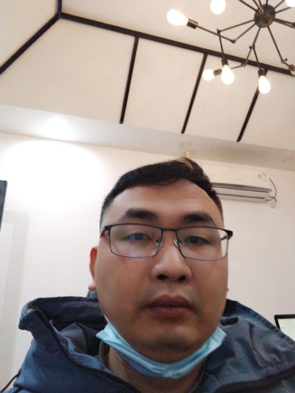 右手年华的第二张照片--曲靖相亲服务中心