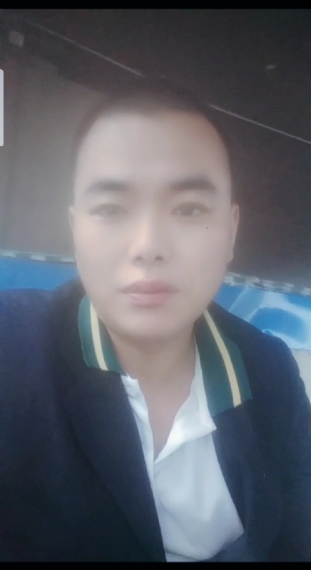 阳光男孩的第一张照片--曲靖相亲服务中心