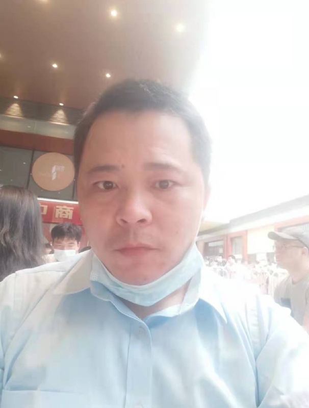 l蓝莲的第一张照片--曲靖相亲服务中心