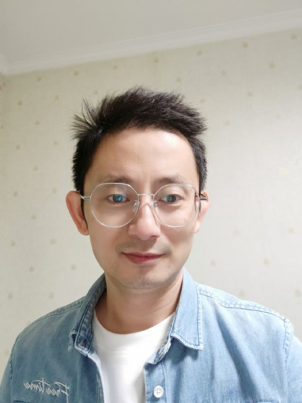 飘逸的第二张照片--曲靖相亲服务中心