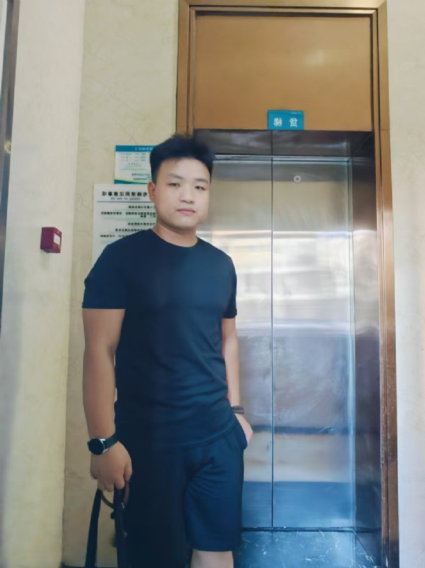 JCY的第一张照片--曲靖相亲服务中心