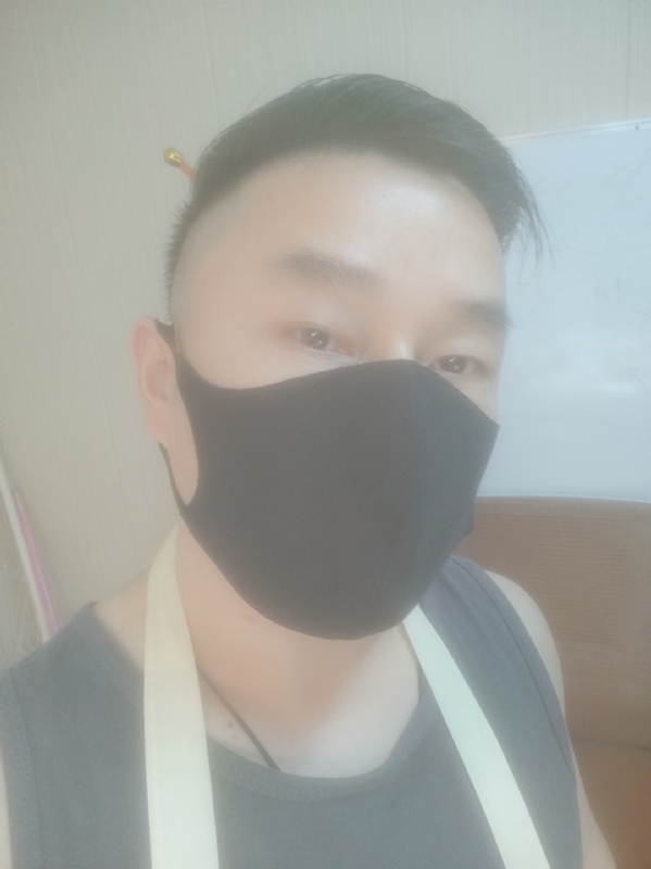 Poluk秦的第二张照片--曲靖相亲服务中心