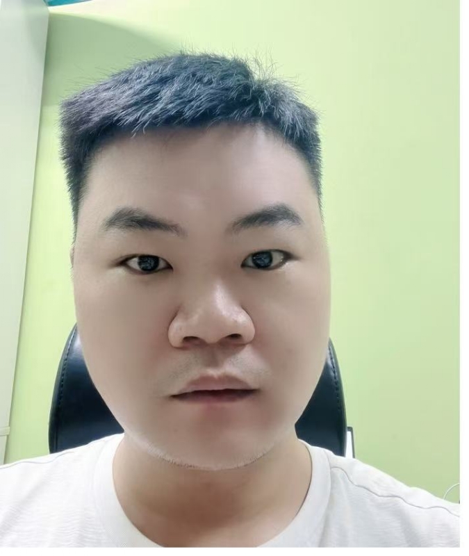 初白的第一张照片--曲靖相亲服务中心