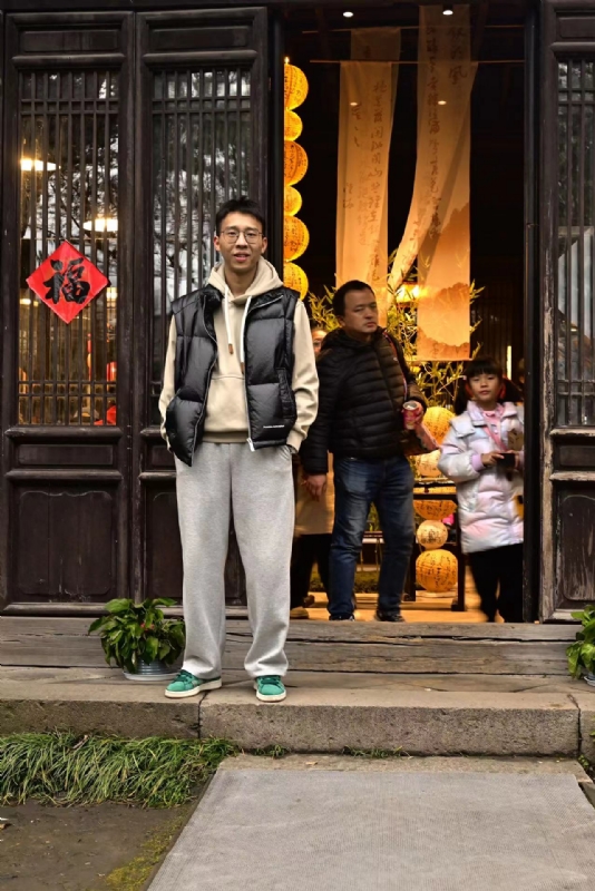 浦江小后生的第一张照片--曲靖相亲服务中心