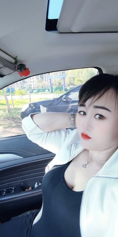 王芳燕的第四张照片--曲靖相亲服务中心
