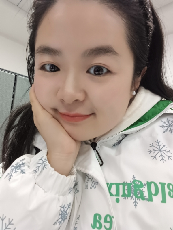 玥玥的第一张照片--曲靖相亲服务中心