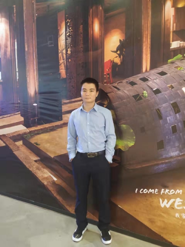 梧桐枫叶的第一张照片--曲靖相亲服务中心