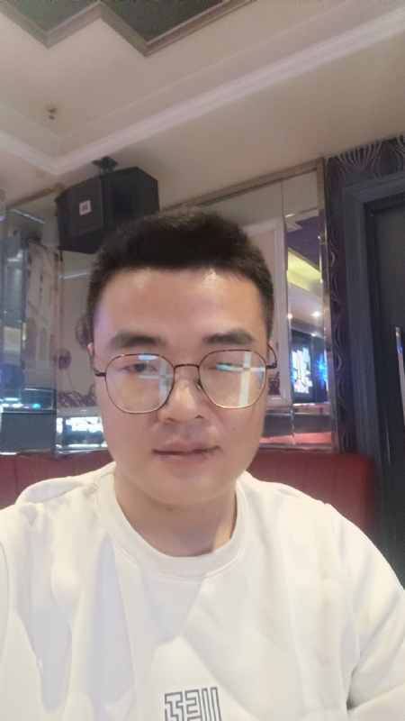 骑着蜗牛撵大象的第一张照片--曲靖相亲服务中心