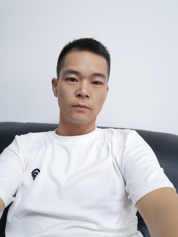 东东的第一张照片--曲靖相亲服务中心