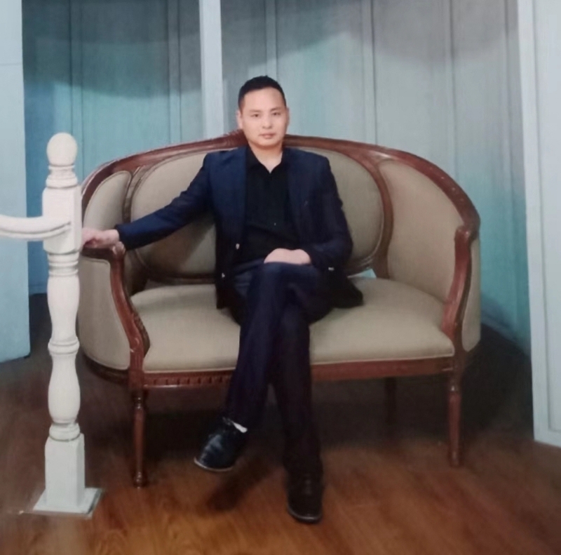龙行天下的第二张照片--曲靖相亲服务中心