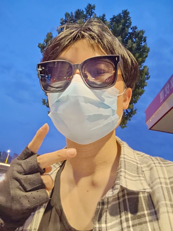 俊哒哒哒的第二张照片--曲靖相亲服务中心