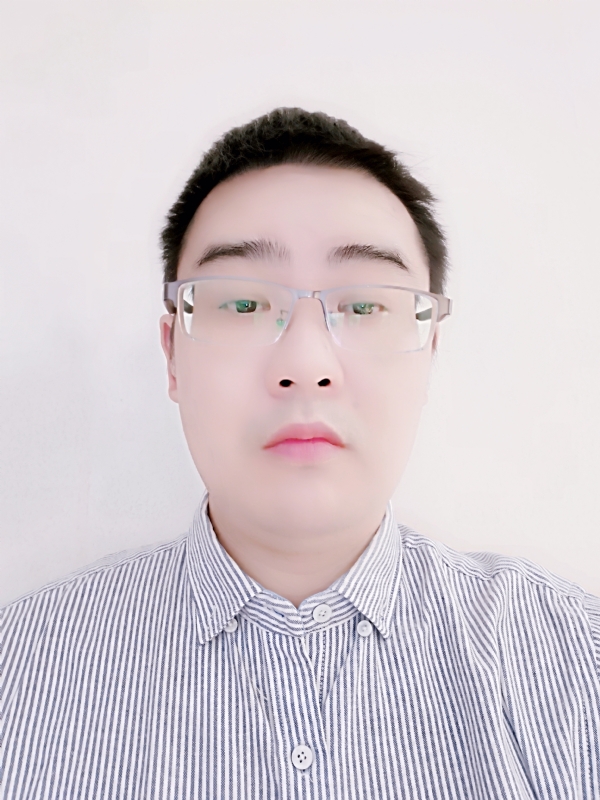 Simon的第一张照片--曲靖相亲服务中心