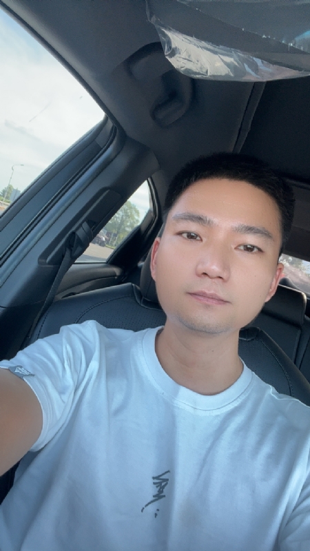 小江的第一张照片--曲靖相亲服务中心