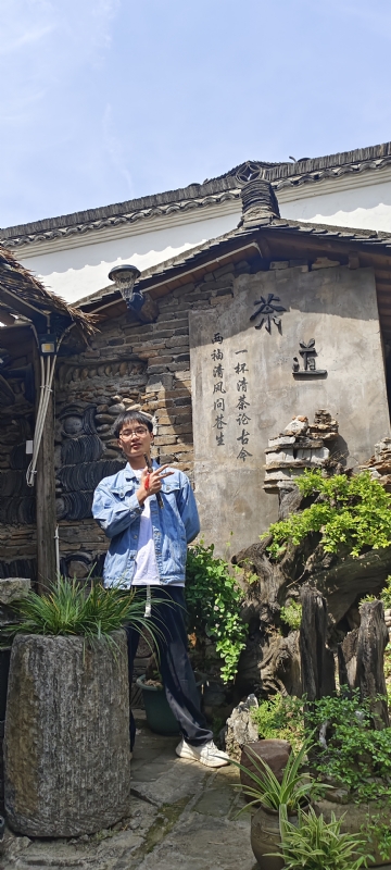 lilili109y的第一张照片--曲靖相亲服务中心