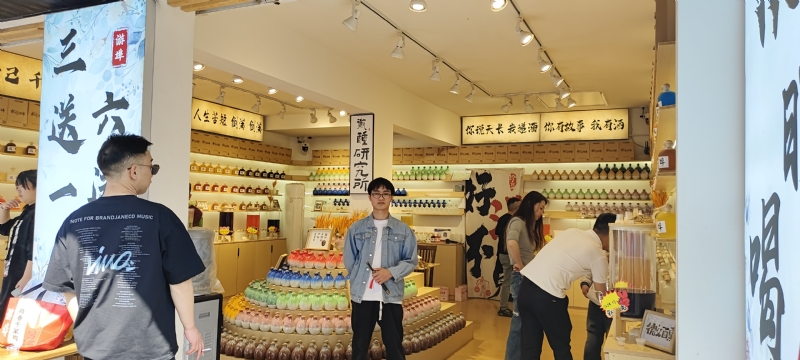 lilili109y的第三张照片--曲靖相亲服务中心